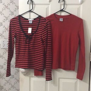 OLD NAVY Bundle of 2 long sleeved shirts size L, sexy & practical.